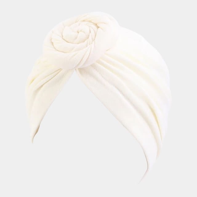 Turban blanc cassé avec gros nœud
